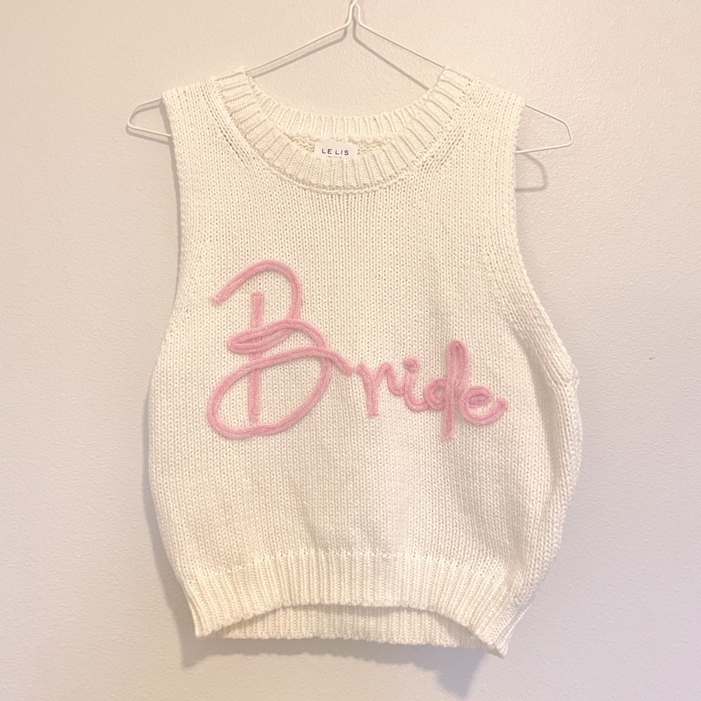 Bride embroidered sweater vest | size Sm